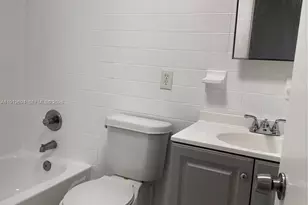 1330 W 54th St, Hialeah, FL 33012 - Photo 4