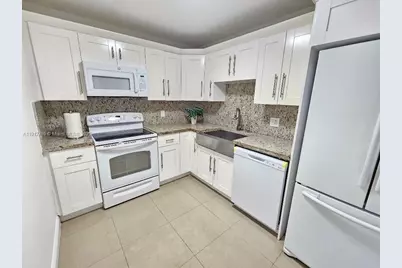 1200 NE Miami Gardens Dr #710W, Miami, FL 33179 - Photo 1