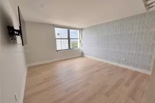 2899 Collins Ave, Miami Beach, FL 33140 - Photo 10