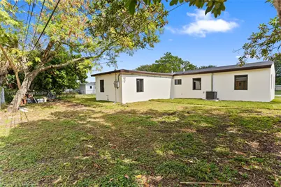 15920 NW 17th Ct, Miami Gardens, FL 33054 - Photo 42