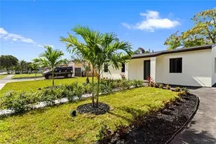 15920 NW 17th Ct, Miami Gardens, FL 33054 - Photo 4