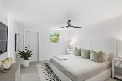 560 NE 110th Ter, Miami, FL 33161 - Photo 12