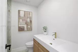 560 NE 110th Terrace, Miami, FL 33161 - Photo 28