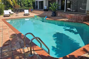 363 Centre Is, Golden Beach, FL 33160 - Photo 20