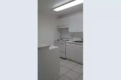 4275 NW South Tamiami Canal Dr #2-312, Miami, FL 33126 - Photo 4