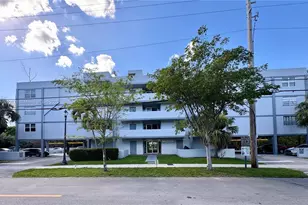 16518 NE 26th Ave, North Miami Beach, FL 33160 - Photo 28