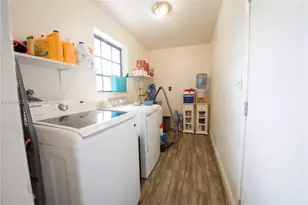 21750 SW 252nd St, Homestead, FL 33031 - Photo 10