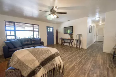 21750 SW 252nd St, Homestead, FL 33031 - Photo 6