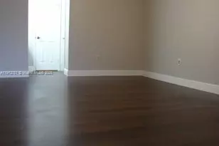 452 NE 210th Cir Terrace, Miami, FL 33179 - Photo 12