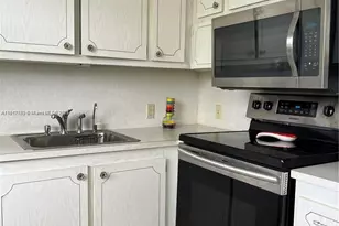 155 Suffolk D, Boca Raton, FL 33434 - Photo 16