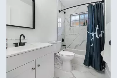 270 NW 53rd St, Miami, FL 33127 - Photo 28