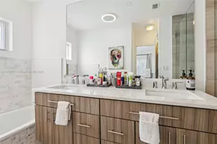 9518 N Miami Ave, Miami Shores, FL 33150 - Photo 16