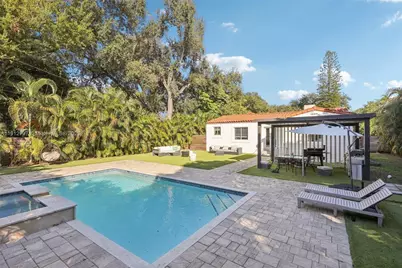 9518 N Miami Ave, Miami Shores, FL 33150 - Photo 32