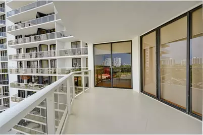 20281 E Country Club Dr #607, Aventura, FL 33180 - Photo 22