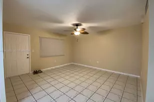 10370 SW 220th St, Cutler Bay, FL 33190 - Photo 2