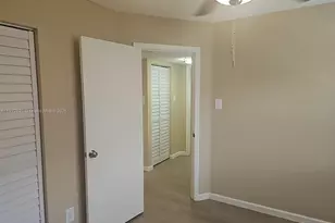 10630 SW 158th Ct, Miami, FL 33196 - Photo 12