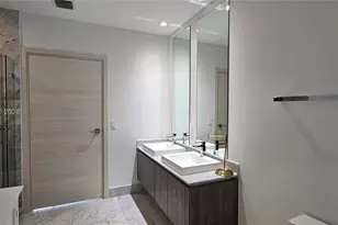 801 S Miami Ave, Miami, FL 33130 - Photo 22