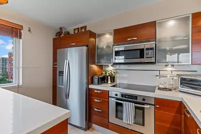 1627 Brickell Ave #1401, Miami, FL 33129 - Photo 30