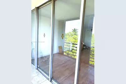 1401 NE 191st St #D409, Miami, FL 33179 - Photo 12