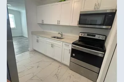 5511 SW 20th St #8, West Park, FL 33023 - Photo 4