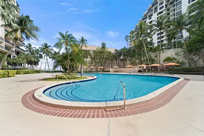 540 Brickell Key Dr #1406, Miami, FL 33131 - Photo 22