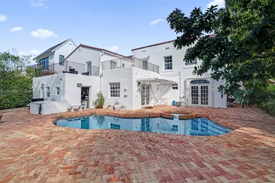 5252 La Gorce Dr, Miami Beach, FL 33140 - Photo 1