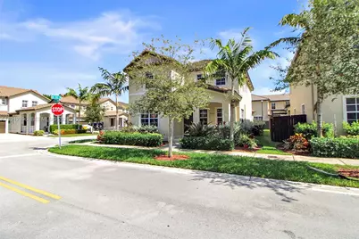 24301 SW 117th Path, Homestead, FL 33032 - Photo 14