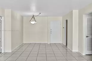 2030 S Ocean Dr, Hallandale Beach, FL 33009 - Photo 14