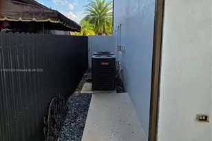 2066 SW 156th Ave, Miami, FL 33185 - Photo 24