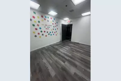 900 W 49th St Suite 520, Hialeah, FL 33012 - Photo 4