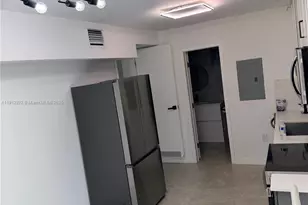 911 79th Terrace, Miami Beach, FL 33141 - Photo 2