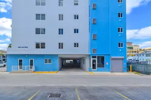 320 S Surf Rd, Hollywood, FL 33019 - Photo 4