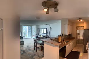 1155 Brickell Bay Dr, Miami, FL 33131 - Photo 10