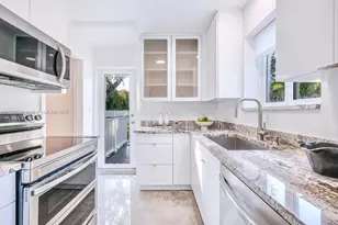 114 NE 107th St, Miami Shores, FL 33161 - Photo 14