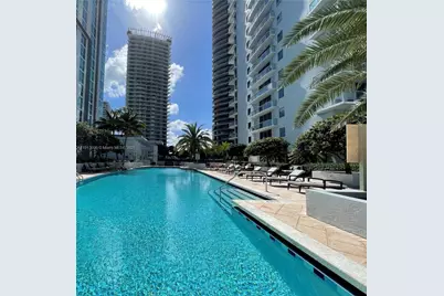 1060 Brickell Ave #1007, Miami, FL 33131 - Photo 1