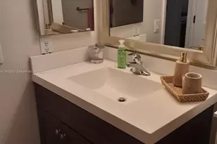 9409 Fontainebleau Blvd, Miami, FL 33172 - Photo 16