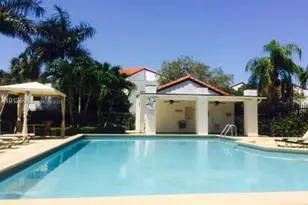 9409 Fontainebleau Blvd, Miami, FL 33172 - Photo 18