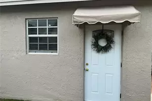 8638 SW 50th St, Cooper City, FL 33328 - Photo 18