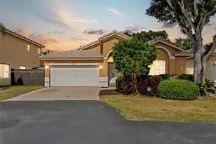 15475 SW 138th Terrace, Miami, FL 33196 - Photo 2