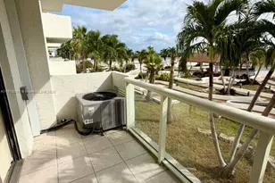 13499 Biscayne Blvd, North Miami, FL 33181 - Photo 18