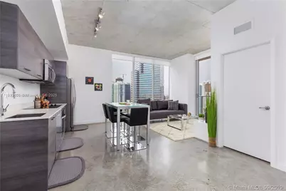 151 SE 1st St #1611, Miami, FL 33131 - Photo 14