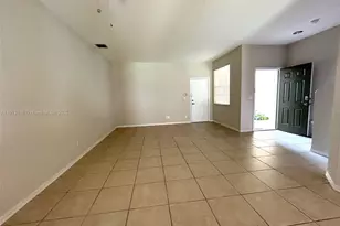 1560 SE Wilshire Pl, Stuart, FL 34994 - Photo 4