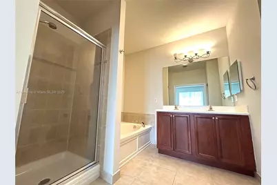 1560 SE Wilshire Pl #103, Stuart, FL 34994 - Photo 16