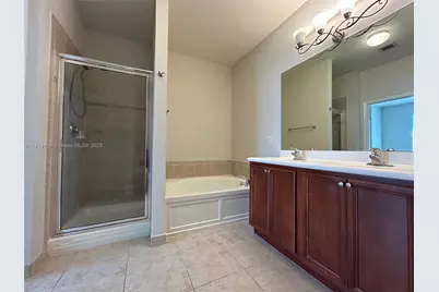 1560 SE Wilshire Pl #103, Stuart, FL 34994 - Photo 18
