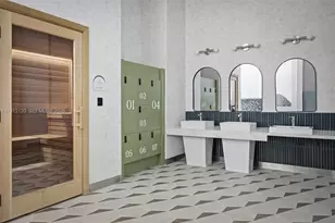 11 NE 6th St, Miami, FL 33132 - Photo 38