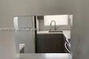 8460 Sunrise Lakes Blvd, Sunrise, FL 33322 - Photo 8