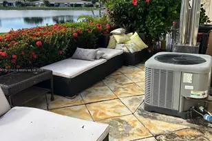 8838 Bella Vista Dr, Boca Raton, FL 33433 - Photo 6