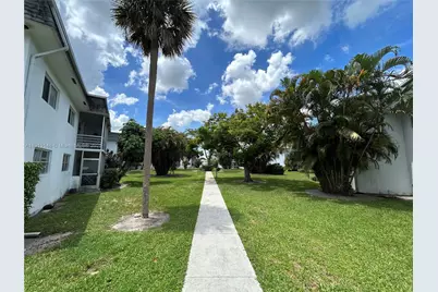 6505 Winfield Blvd #B-18, Margate, FL 33063 - Photo 14