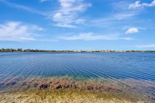 117 Lake Emerald Dr, Oakland Park, FL 33309 - Photo 38