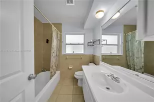 246 SE 44th St, Cape Coral, FL 33904 - Photo 24